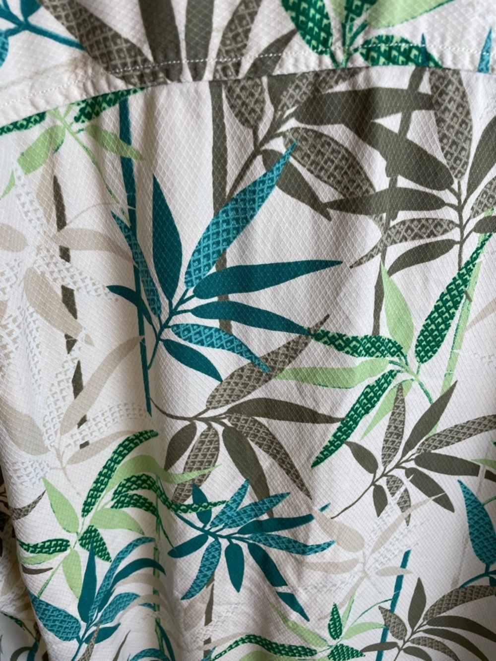 Two Silk Hawaiian Shirts Tommy Bahama Joe Marlin Tropical Print Short Sleeve L - Picture 16 of 16